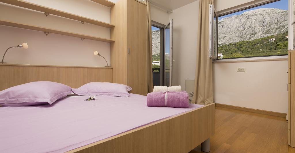 Apartmani Villa Athina Tucepi Exterior photo