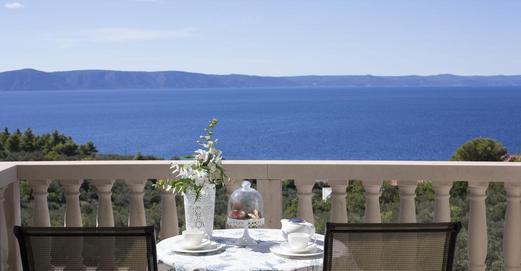 Apartmani Villa Athina Tucepi Exterior photo