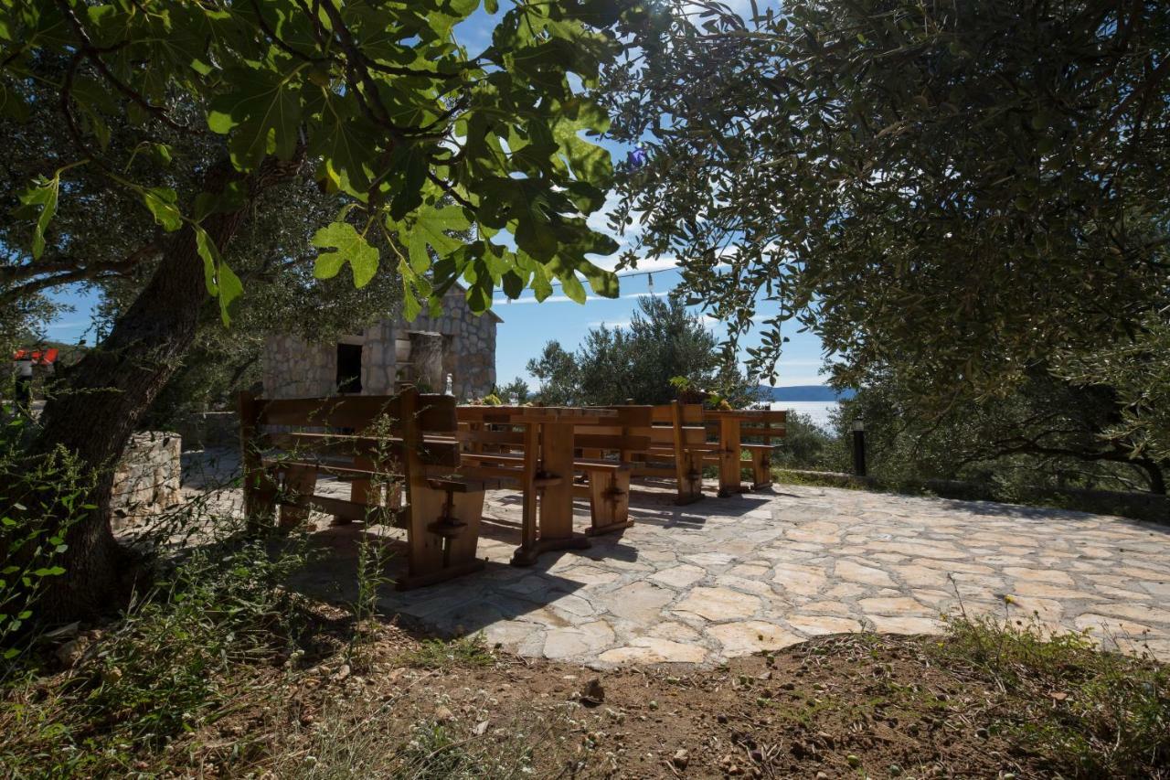 Apartmani Villa Athina Tucepi Exterior photo